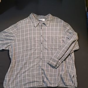 Grey and pink button up